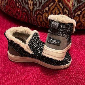 Hey Dude Ladies Denny Tan Ankle Shoes